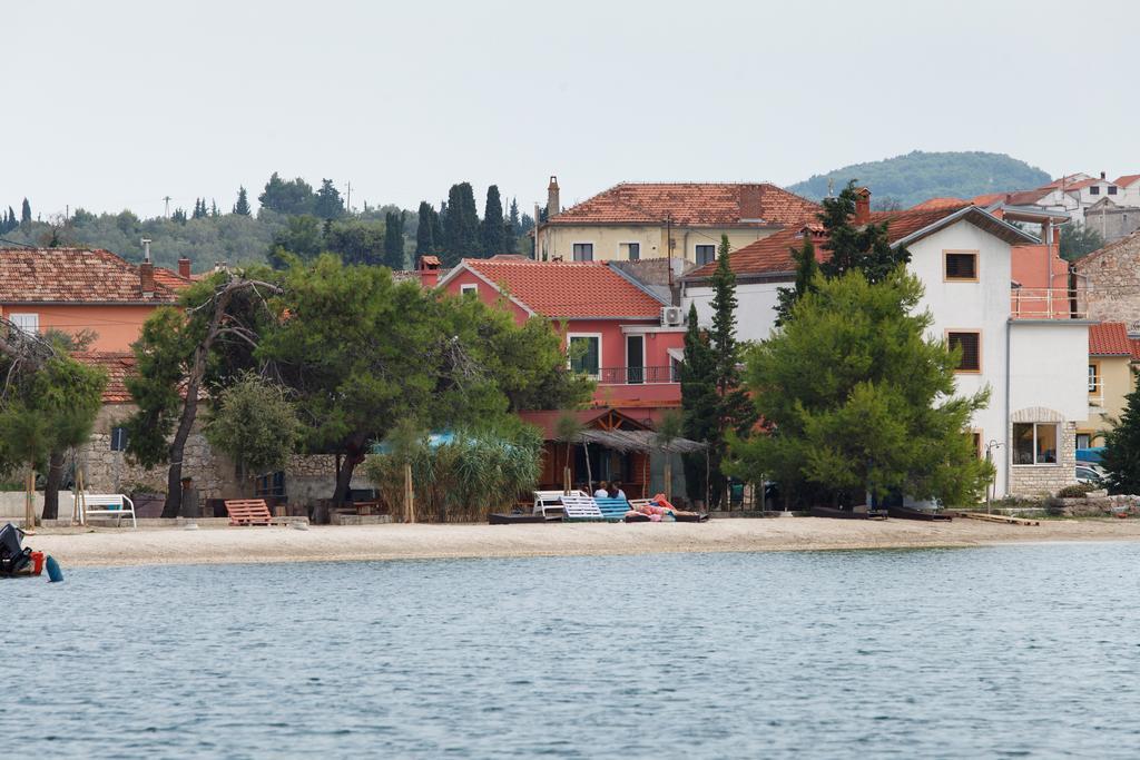 Villa Luna Sutomiscica Eksteriør billede