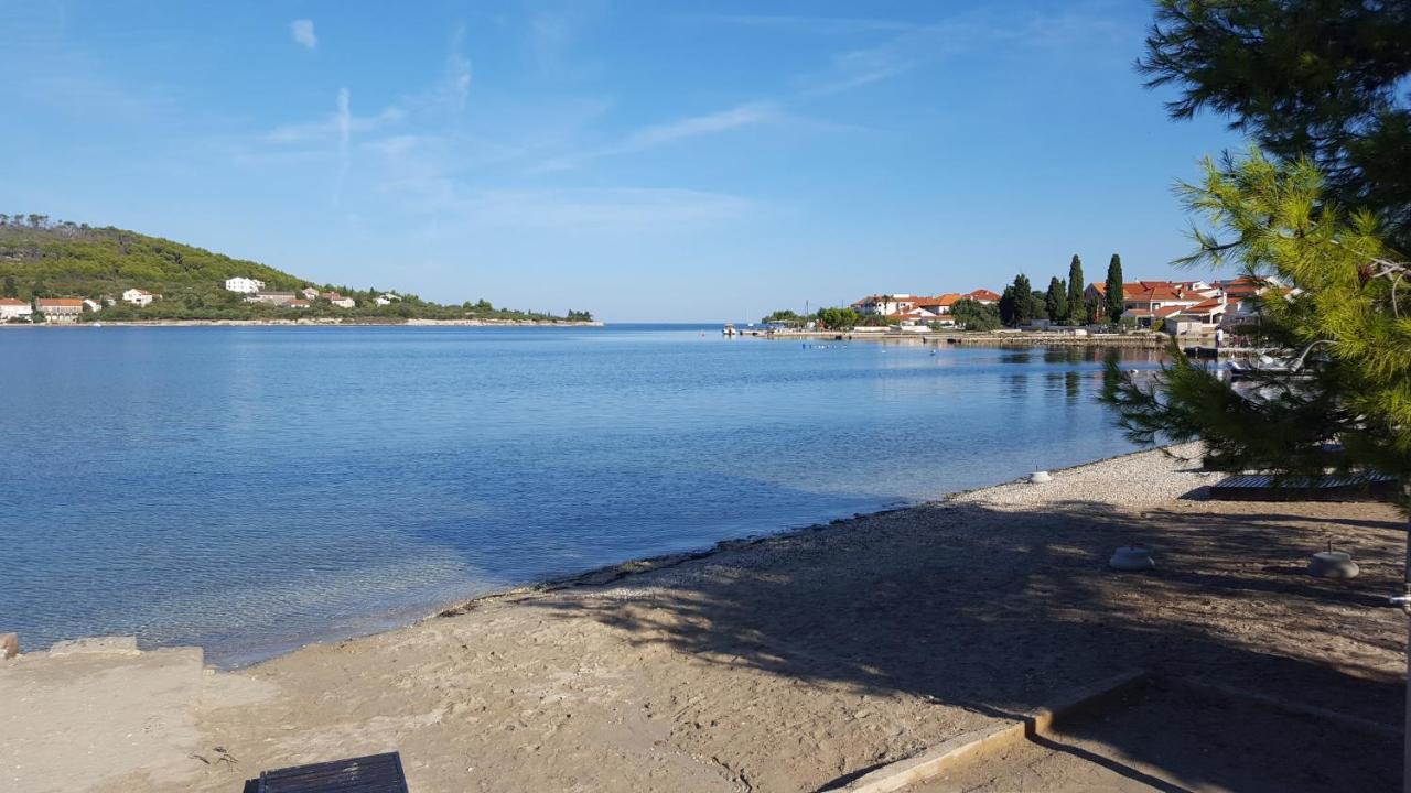 Villa Luna Sutomiscica Eksteriør billede